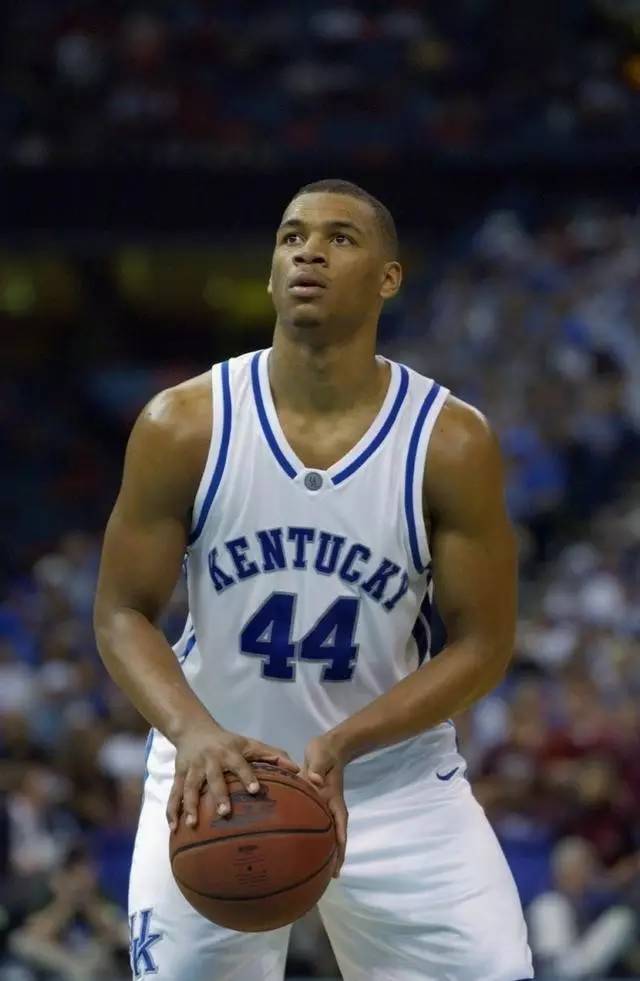 造就了一个 造就了一个