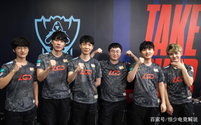 正是火箭目 正是火箭目