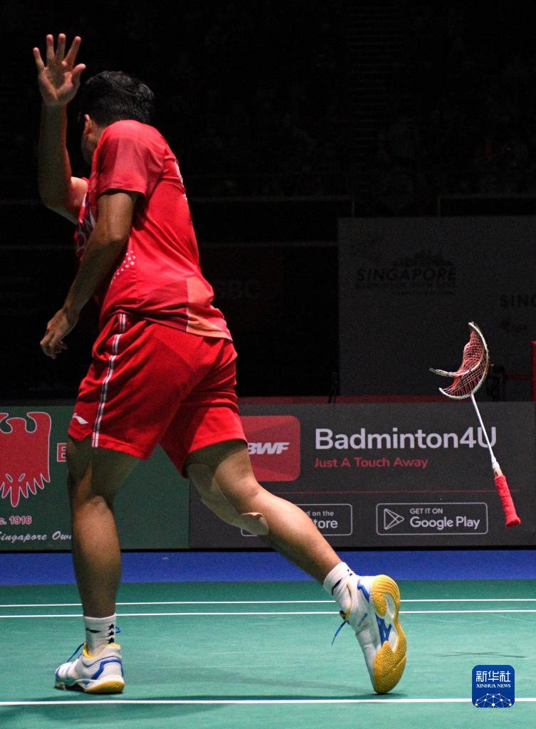 认真思考的 认真思考的