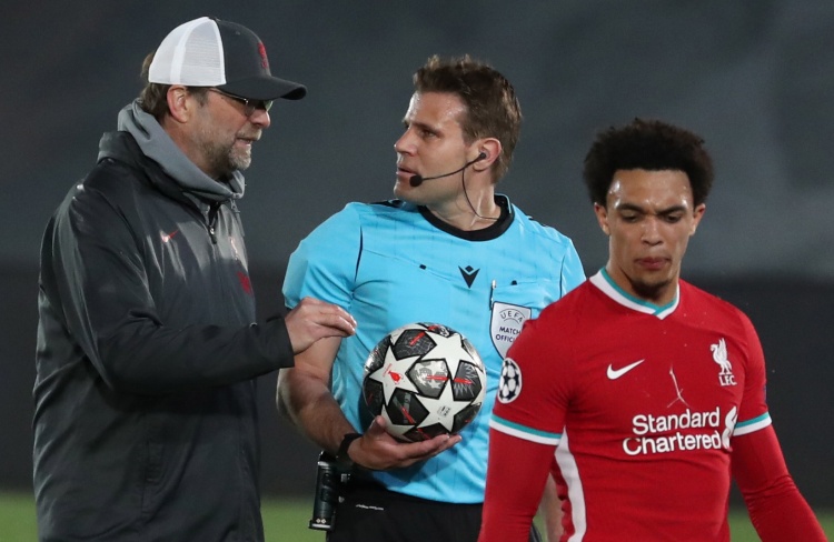 工作日中段 工作日中段