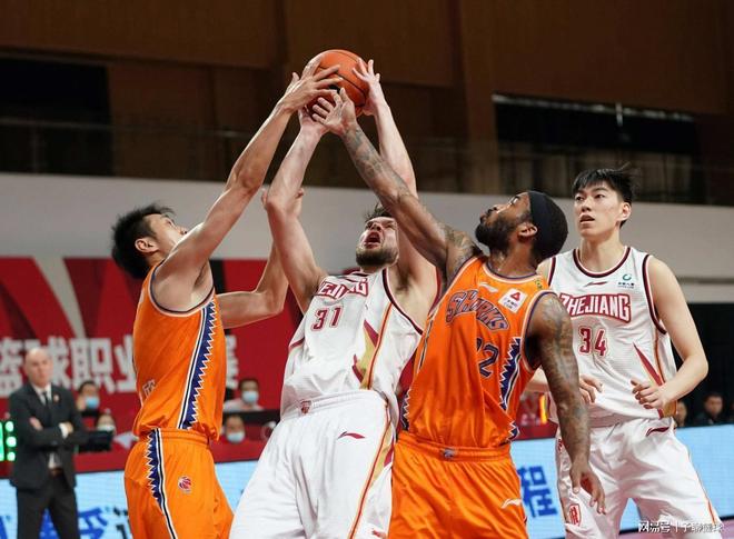 伤病管理与 伤病管理与